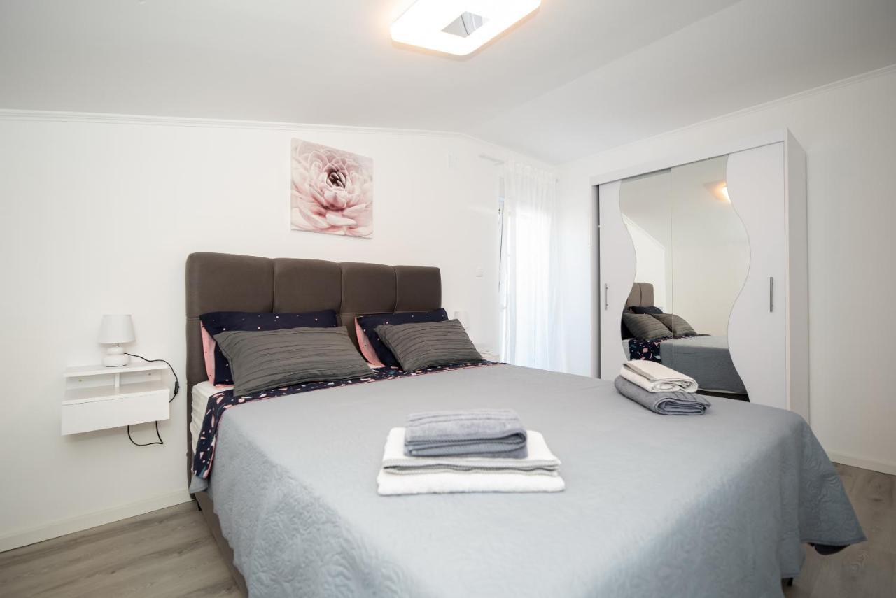 Il Dono Del Mare - Island Iz Appartement Veli Iž Buitenkant foto