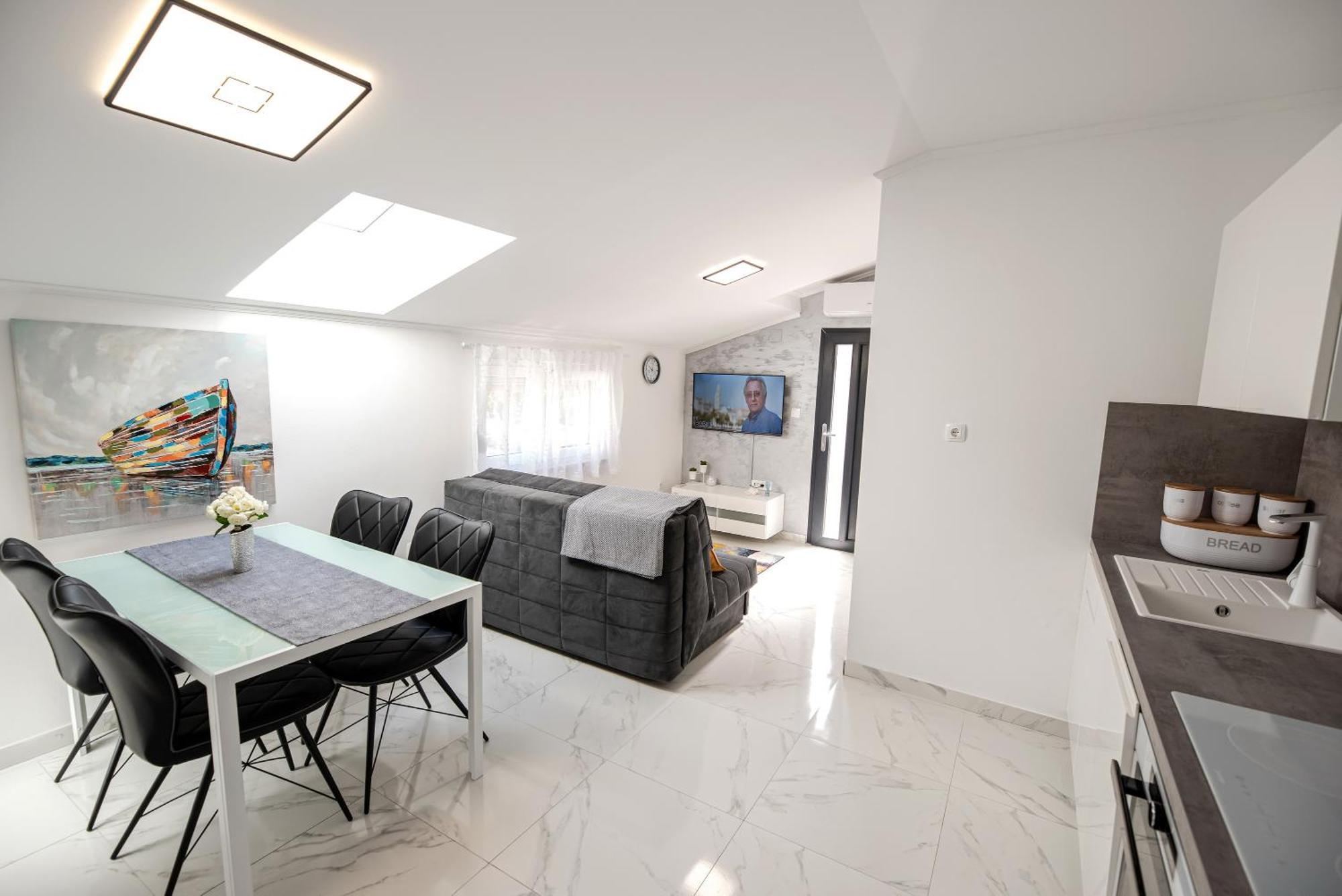Il Dono Del Mare - Island Iz Appartement Veli Iž Buitenkant foto