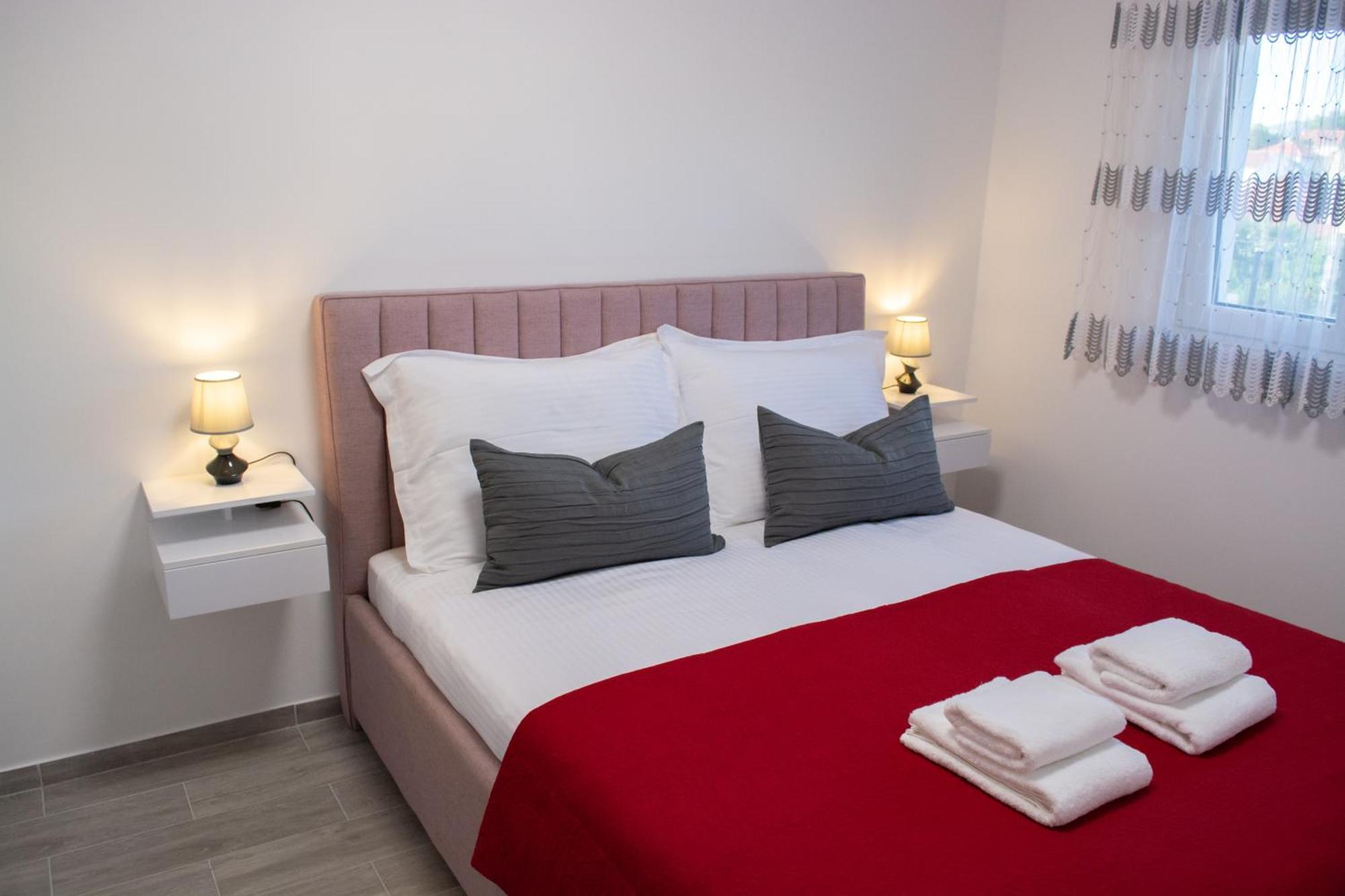 Il Dono Del Mare - Island Iz Appartement Veli Iž Buitenkant foto